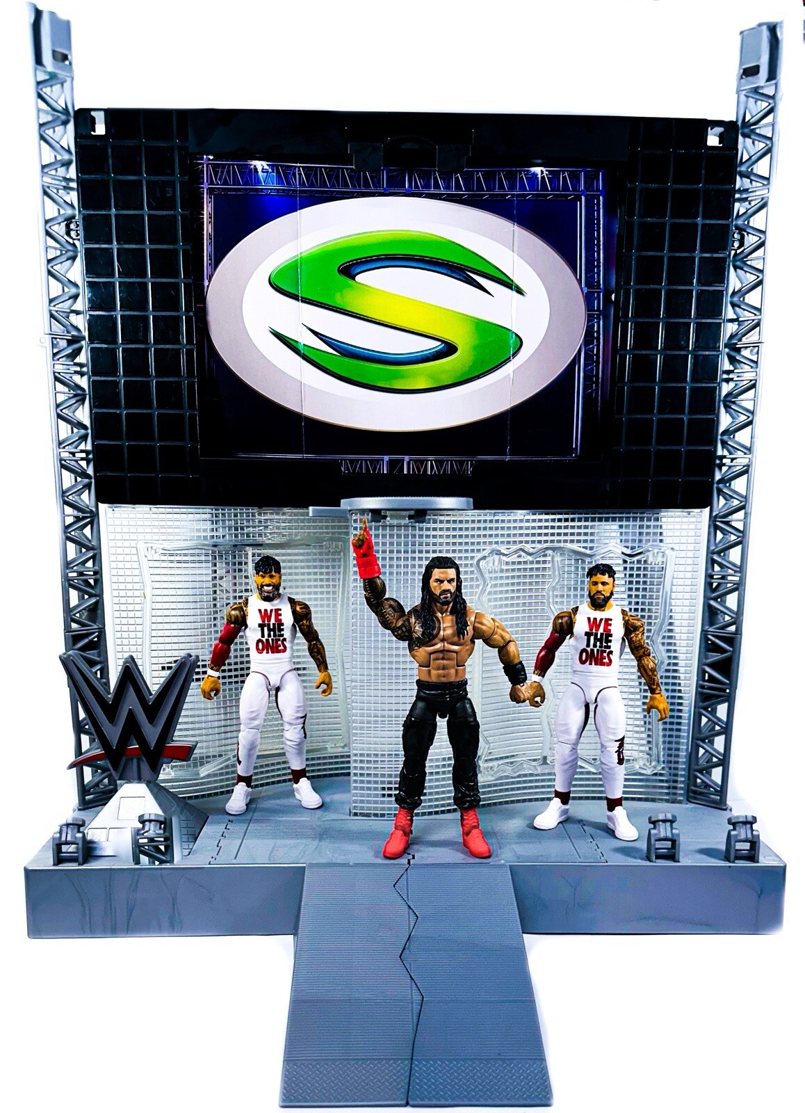 Mattel WWE Ultimate Entrance Stage Play-set 6” Figure Electronic Titan Tron WWF