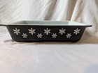 black snowflake pyrex casserole dish 2 qt vintage rare great condition 1950s