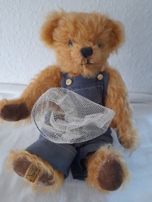 Merrythought Teddybär mit Gelenken in Latzhose hat ein Fischernetz 10,5 cm groß