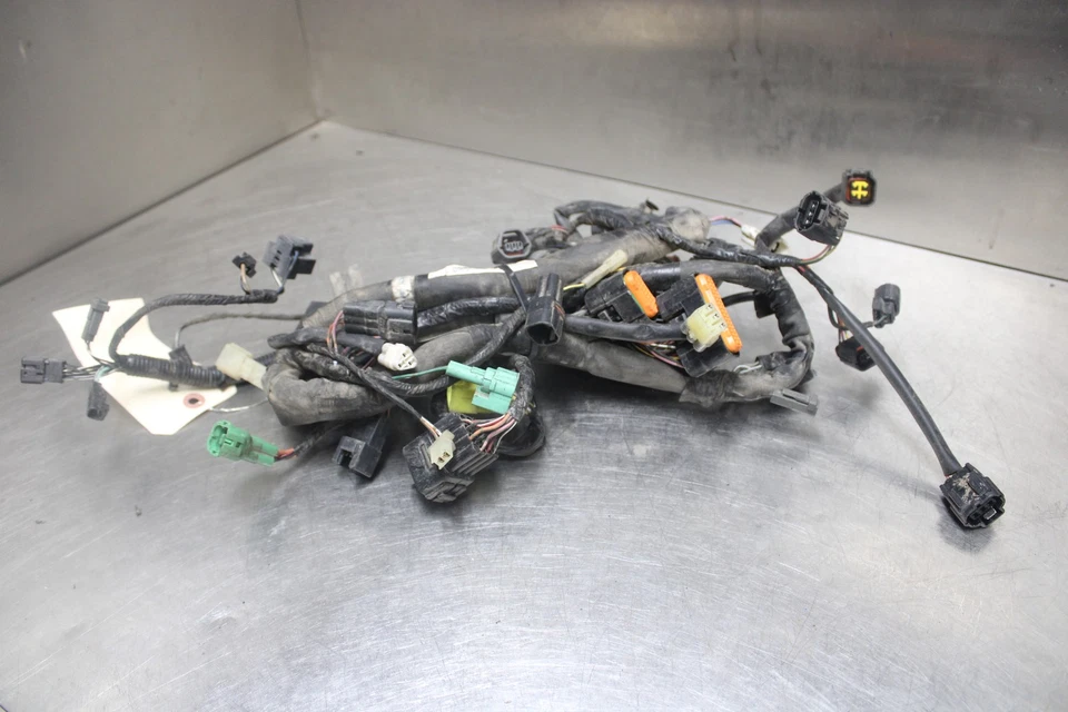 13-15 SUZUKI SFV650 GLADIUS MAIN ENGINE WIRING HARNESS MOTOR WIRE LOOM Foto 4 de 4