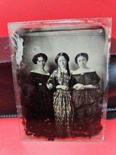 Cool Antique Ambrotype Photo of 3 Women