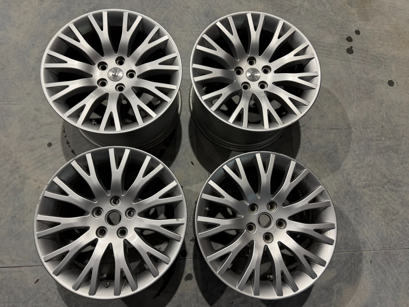 Maserati Quattroporte Wheels Set P/N 82225906