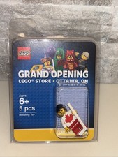 LEGO 11/1/19 Grand opening Canada Ottawa Exclusive Minifigure Employee