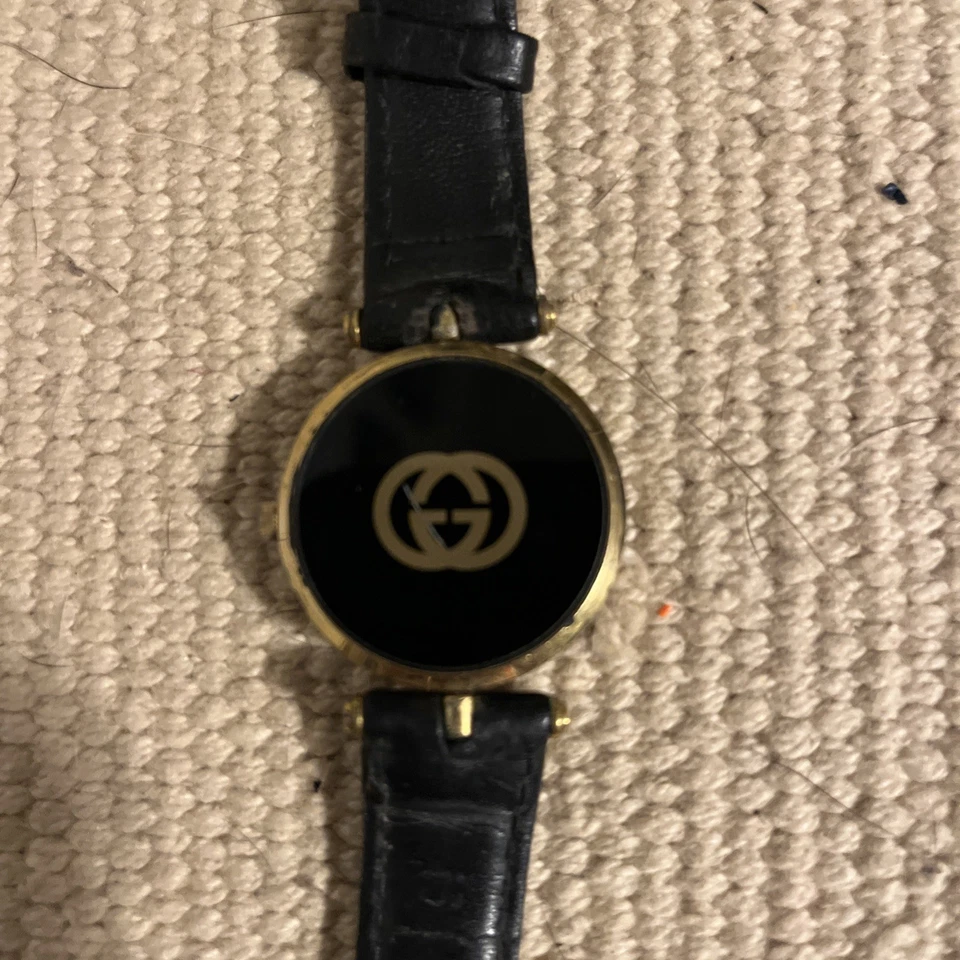 Vintage Ladies Gucci 2000m Moonphase Triple Calendar Watch  - Image 2 of 4