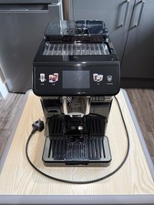De Longhi Eletta Explore Automatic Coffee Machine for Beans and Cappuccino