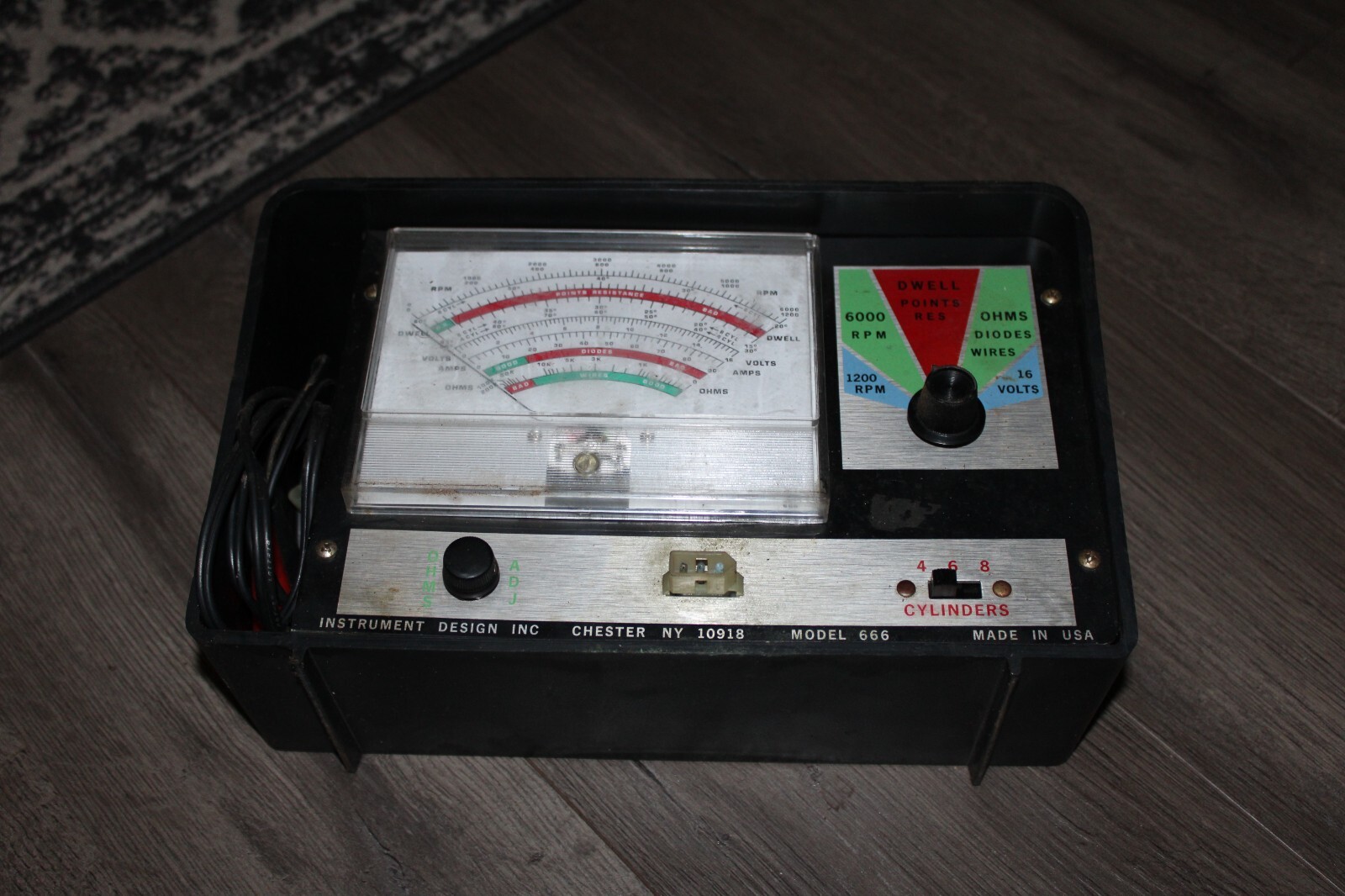 Vintage Instrument Design Inc model 666 tune-up meter FOR PARTS OR RESTORE