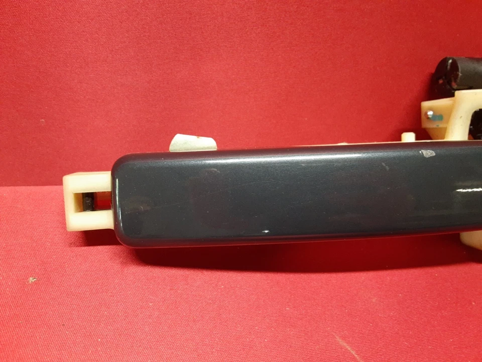 Maçaneta externa traseira direita Kia Soul 2014 - 2019 - Azul Newport metálico - Imagem 3 de 4