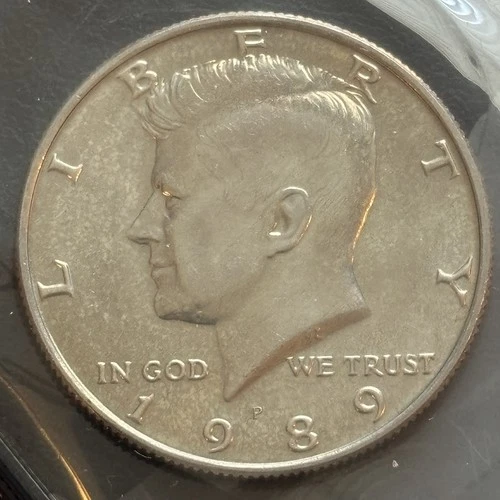 1989 P Kennedy Half Dollar Uncirculated Clad in Mint Cello