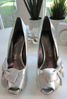 Paris Hilton Silver Destiny Peep Toe High 4.5" Heel Shoes Women US 8M — photo 2