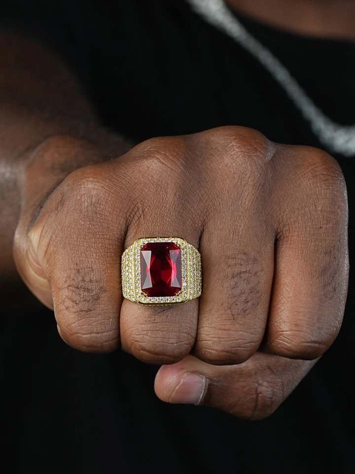 Anillo Hip Hop Moissanite Para Hombres Oro Helado 14K Sobre Plata 925 Real Piedra Roja Grande Foto 4 de 4