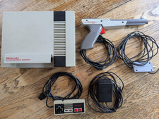 Original Nintendo Entertainment System NES Console, Cables & Controllers Tested