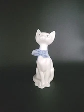 D'Art SA White Cat Blue Bow Tie Vintage Porcelain Figurine Hand Painted READ
