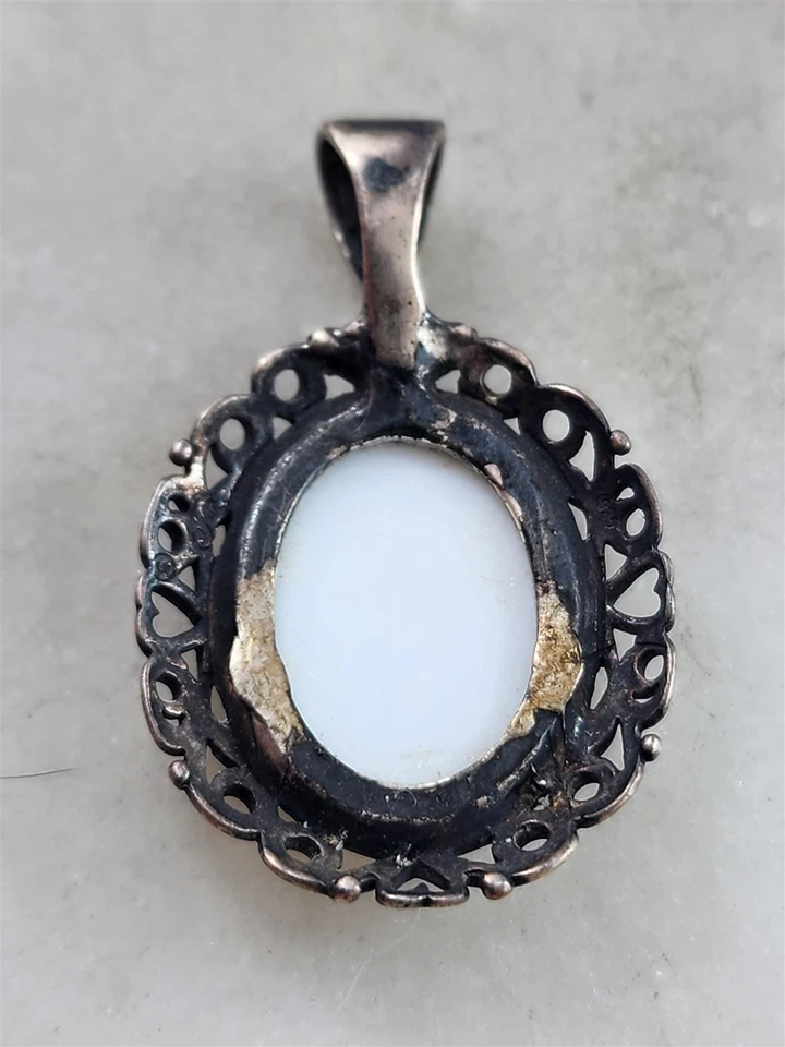 Pingente de retrato de gato cinza prata esterlina sólida vintage Jezlaine 3,5 gramas - Imagem 3 de 4