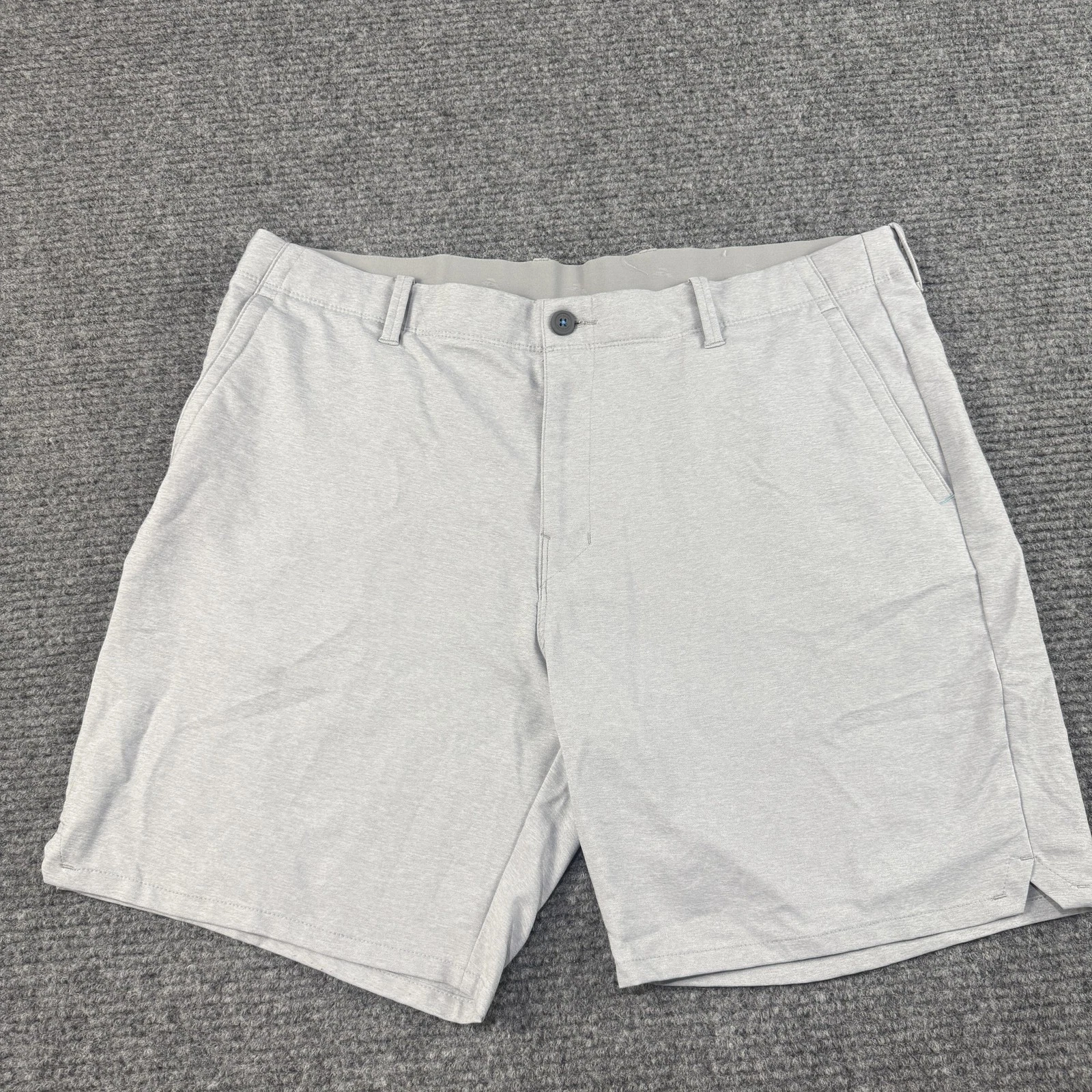 Tommy Bahama Shorts Mens 40 Gray Performance Golf Stretch Casual Marlin Logo