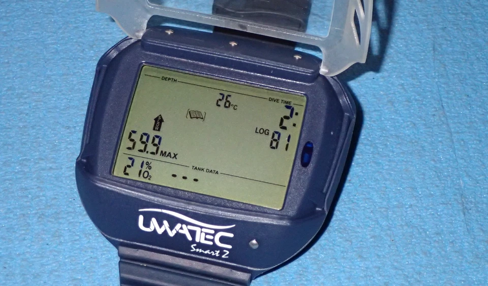 Computer subacqueo UWATEC SMART Z con trasmettitore e batterie nuovo, §V3J - Immagine 3 di 4