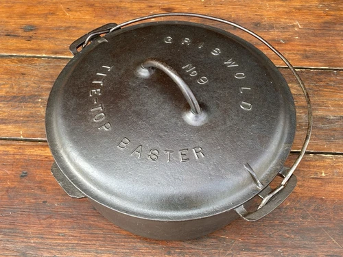 Griswold Cast Iron #9 Tite Top Baster Dutch Oven