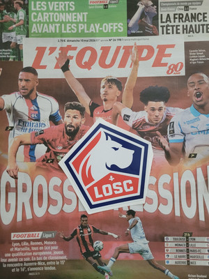 DAS TEAM 10. MAI 2026 GROSSER DRUCK IN DER LIGA 1 + 1 STICKER LOGO CLUB LILLE LOSC