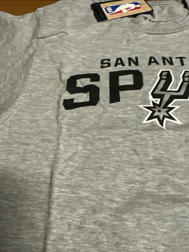 NBA San Antonio Spurs Men’s T-Shirt Small - Picture 11 of 12