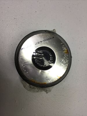 New Genuine Donaldson FUEL  FilterP550437-2736