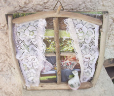 mignon cadre chat blanc à la fenêtre bois flotté déco artisanal fait-main unique