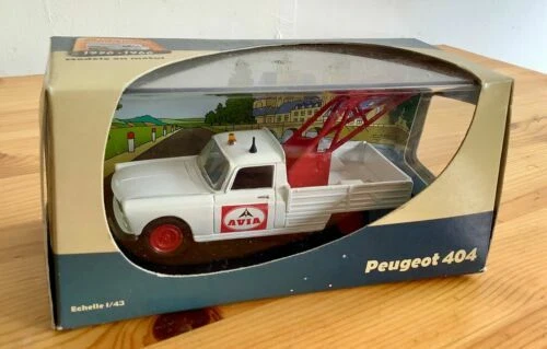 Dépanneuses miniatures Peugeot