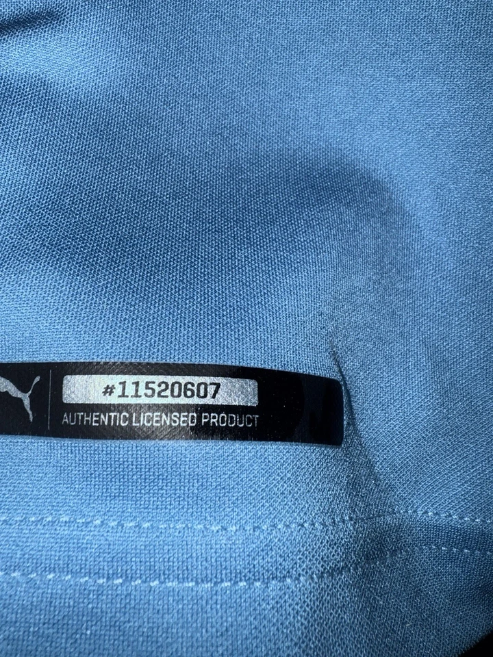 Camiseta Uruguay Suárez 2018 auténtica con licencia Puma. Talla L. #9 Foto 3 de 4