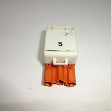 Viessmann Plug Number 5 Old Design - Please Note Connection Type M/W!