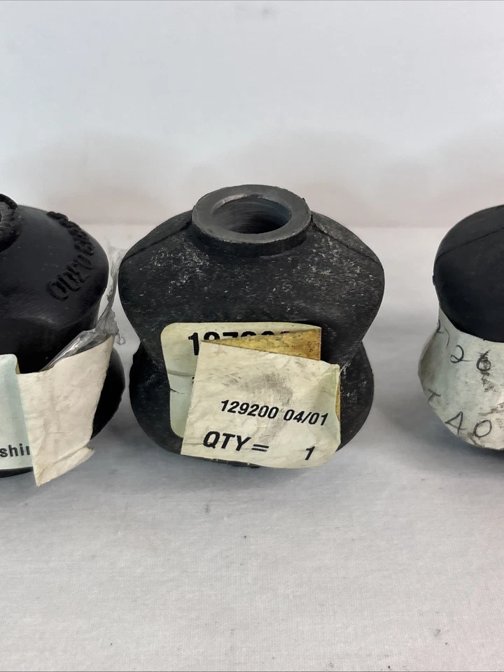 (4) Bujes de brazo de par para Volvo 265 264 245 244 242 y 164 1272603 Foto 4 de 4