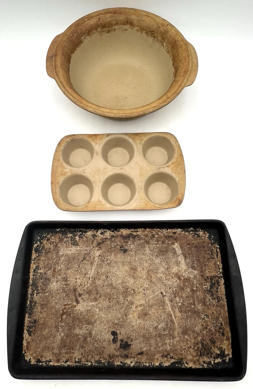 PAMPERED CHEF HERITAGE BAKING SHEET 10" X 15", 6 MUFFIN PAN, & 12" K BAKING BOWL