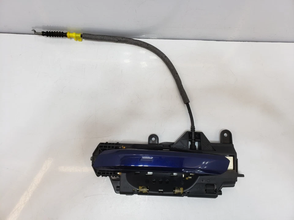 ✅ Soporte de manija exterior de puerta trasera izquierda azul para Audi S5 2017-2024 OEM Foto 2 de 4