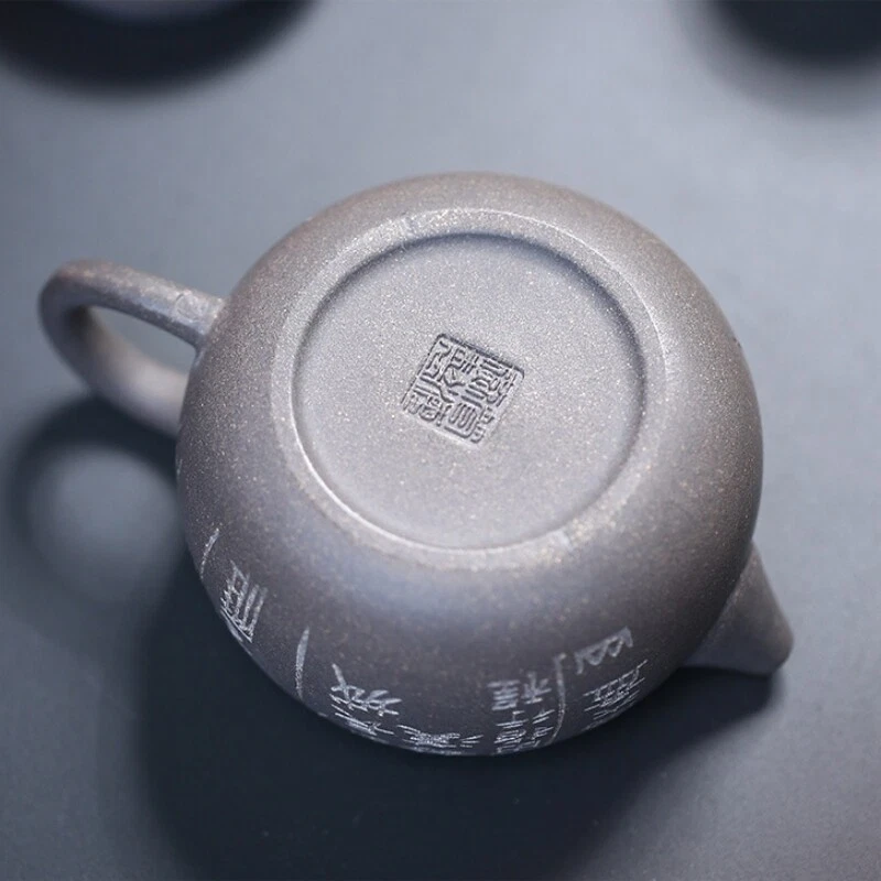 Tetera de arcilla original Qinghui Duan Yixing Zisha Pot hecha a mano tallada marcada Foto 4 de 4