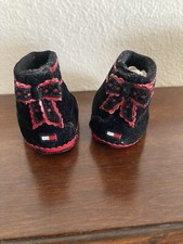 tommy hilfiger baby shoes girl Size 1 Month