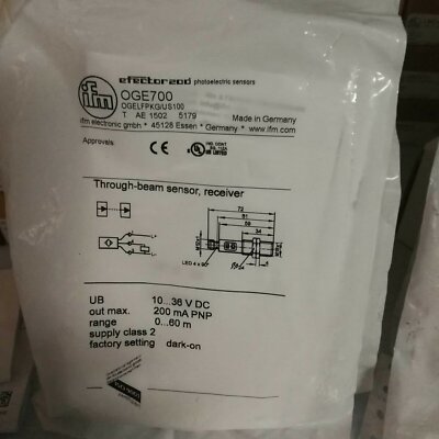 One Brand New IFM OGE700 Photoelectric Sensor OGE 700 Free Shipping