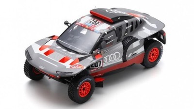 Rally Car Model 1:18 Spark Audi RS Q E-Tron Dakar Rally Vehicles