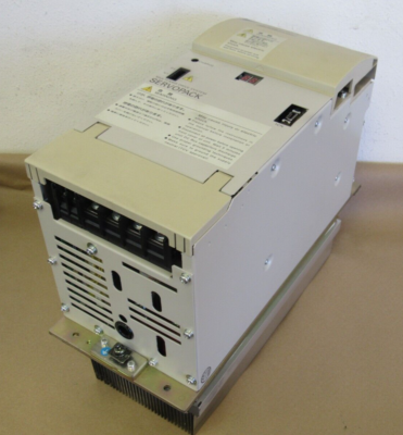 YASKAWA CONVERTER VS-656MR5 MODEL CIMR-MR5D2015 | eBay