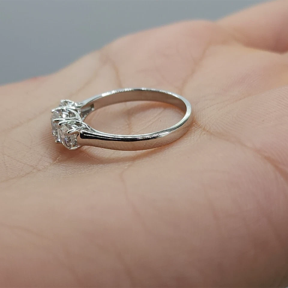 2.00 Carat IGI GIA Certified Lab Created Diamond 18K White Gold Wedding Ring - Image 4 of 4