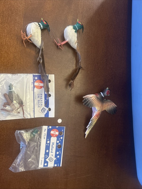 Vtg Feathered Pheasant Bird Ornament Wire Feet And Miniature Duck Pheasant