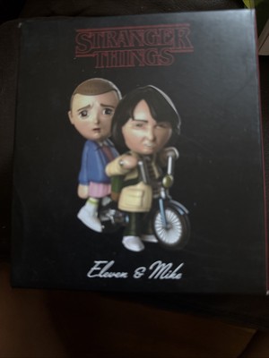 Stranger Things Artist Series Eleven and Mike Lootcrate Creation Crib New In Box