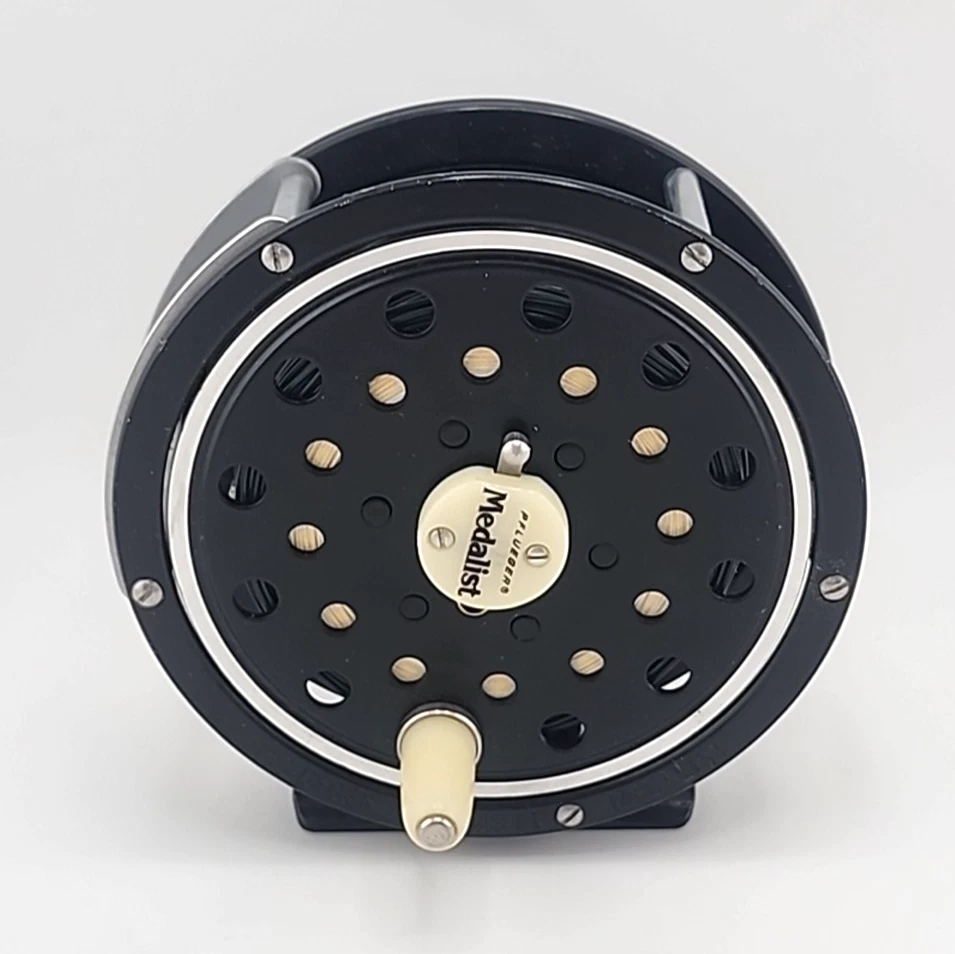 フルーガーメダリスト 1492 DA MADE IN USA Vintage Pflueger Medalist Fly Reel | eBay
