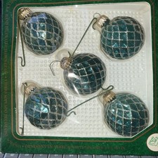 Vtg 5 Glass Classic Christmas Ornaments European-- Green & Gold