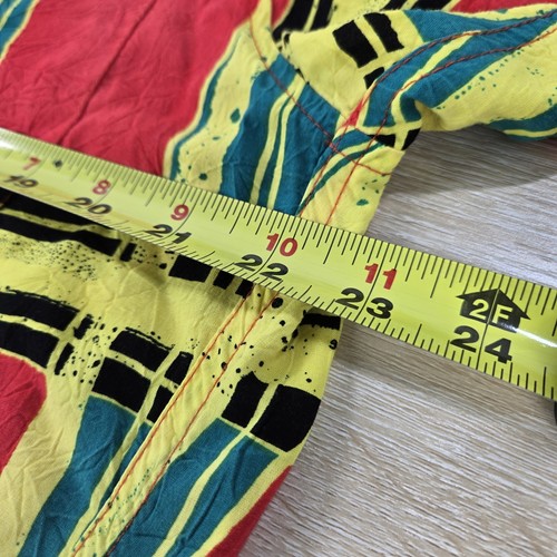 VINTAEG 90's Men's M Jams World Rayon Geometric Striped Red Camp Hawaiian Shirt - Picture 5 of 6