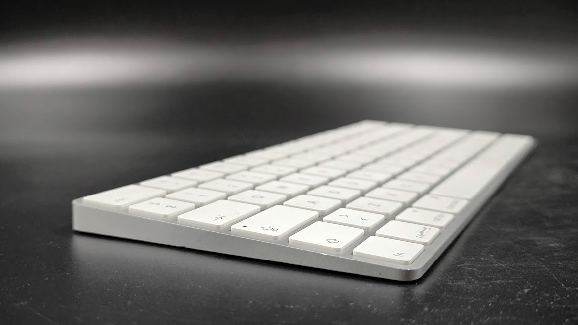 Apple A1644 Magic Wireless Bluetooth Keyboard White Refurbished | eBay