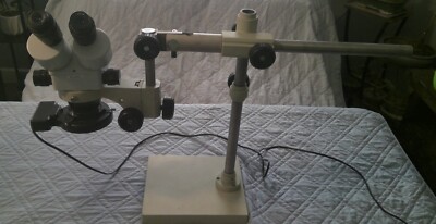Precision Microscope/ Industrial: with Sturdy Base
