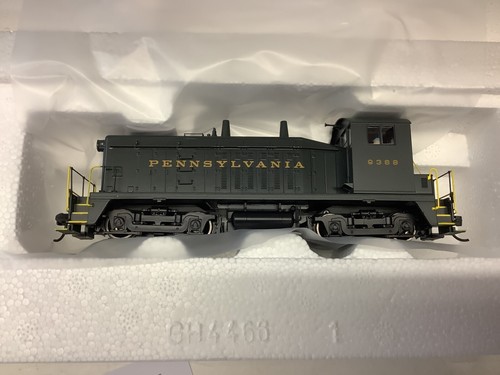 Walthers Mainline #910-10672 escala HO “PRR” SW7 (fase 2) DCC listo Rd. #9368 | Zustand: New