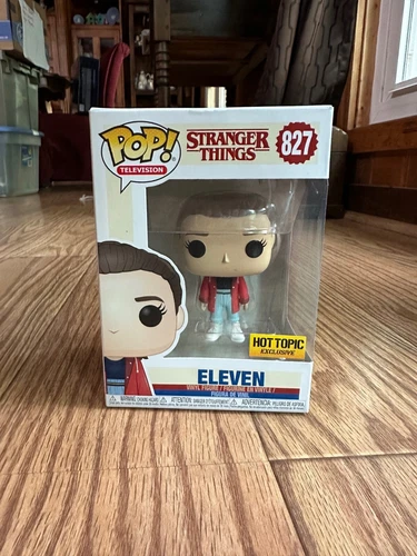 Funko Pop! Vinyl: Stranger Things - Eleven - Hot Topic (Exclusive) #827
