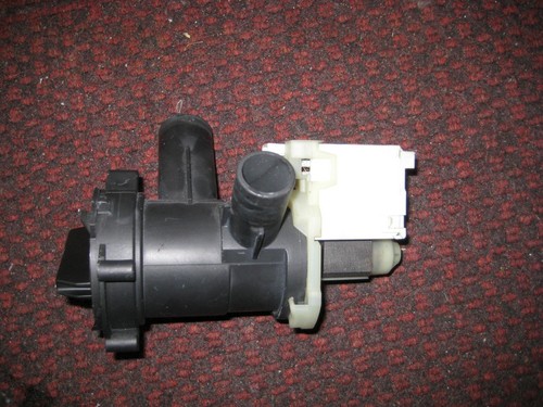 Bosch Waschmaschine WAE28467GB/07 Ablaufpumpe und Filtergehäuse