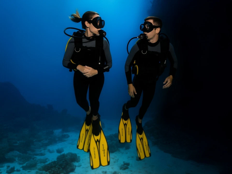 Aqua Lung Schwimmflosse Hydrostream Vollfuß Taucherflosse Schnorchelflosse Gelb - Bild 4 von 4