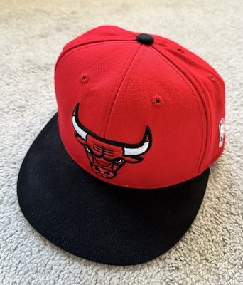 adidas Chicago Bull Flexfit Cap Kappe - 210 Fitted - 6 7/8-7 1/4 - USA