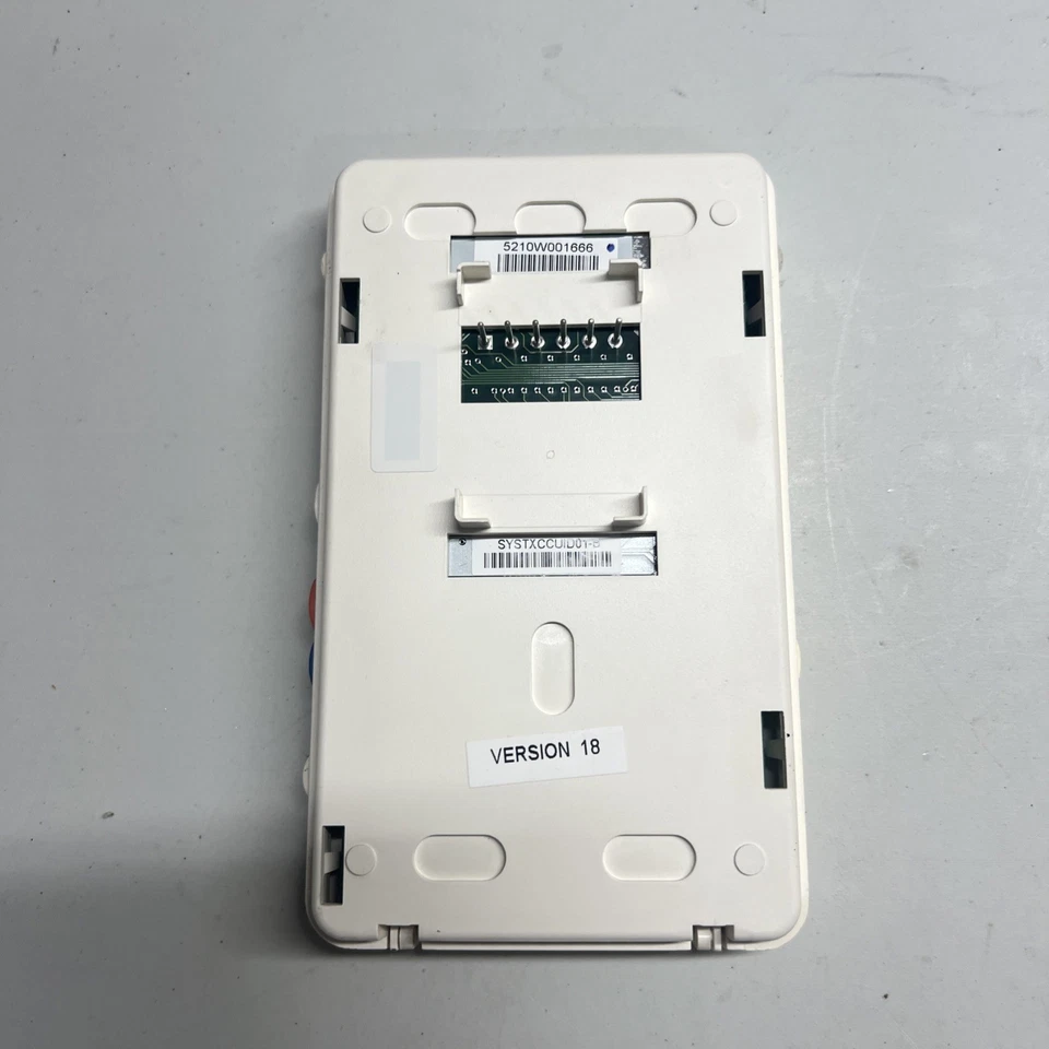 Carrier Infinity SYSTXCCUID01-B version 18 Communicating Thermostat - Image 2 of 4