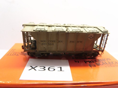 X361 Precision Scale Company 15538 Erie Railroad 50-Ton Covered Hopper - Painted | Condition: Gebraucht